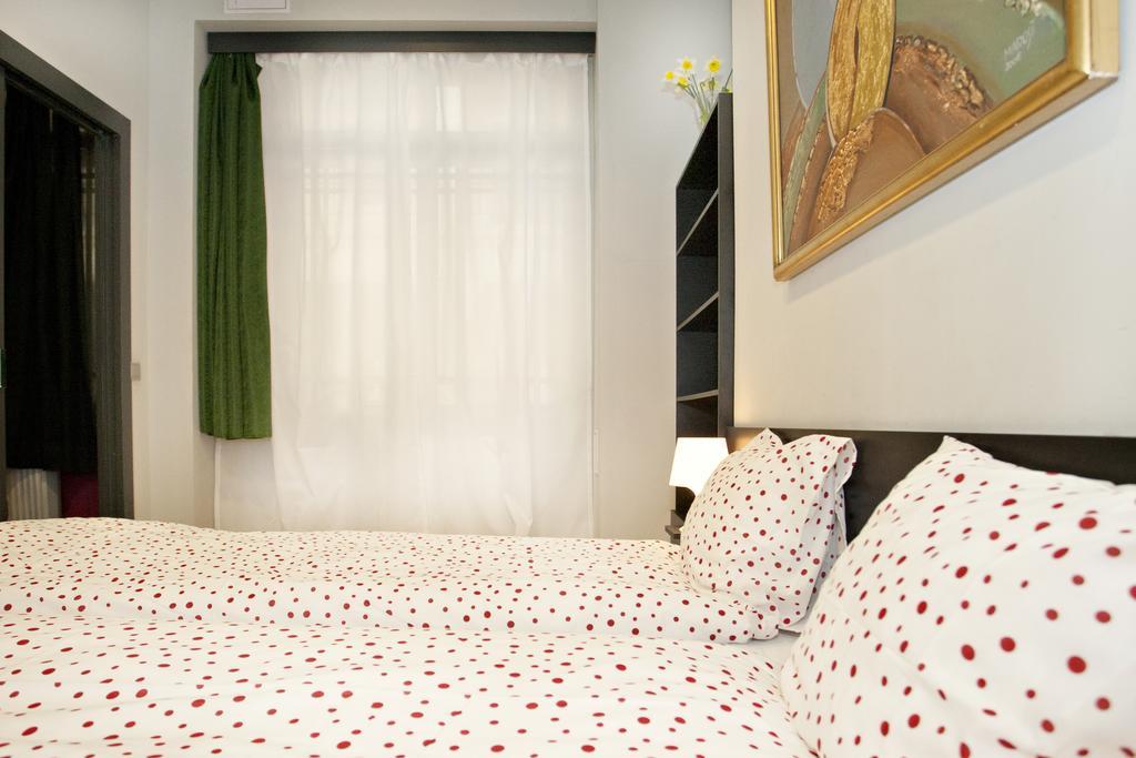 Diana Apartment On Vaci Utca Boedapest Kamer foto