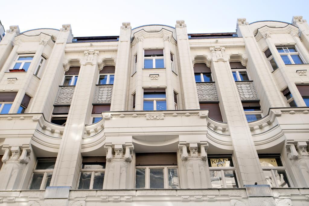 Diana Apartment On Vaci Utca Boedapest Buitenkant foto
